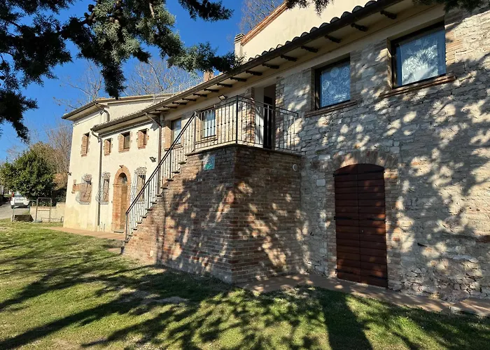 Villa privata: Agriturismo Castelvecchio, Casa Vacanza con piscina a Fabriano